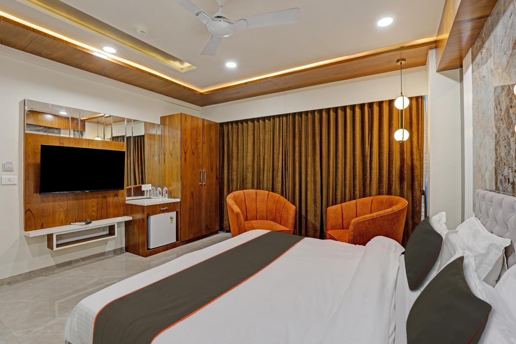 Collection O Alpha One Hotell Ahmedabad Eksteriør bilde